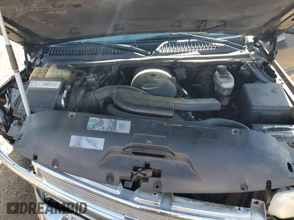 2003 Chevrolet Tahoe LS with VIN 1GNEC13V03R257774, listed as a Copart auction lot 55116535 with 178,709 mi miles and Salvage title. Bid and sale history available at DreamBid. Image 12.