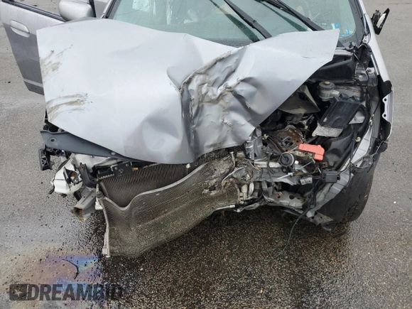 2010 Honda Fit Sport with VIN JHMGE8H40AC017384, listed as a Copart auction lot 58226445 with 138,453 mi miles and Salvage title. Bid and sale history available at DreamBid. Image 11.