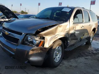 2012 Chevrolet Suburban LS with VIN 1GNSCHE0XCR143178, listed as a IAAI auction lot 41447363 with 96,197 mi miles. Bid and sale history available at carsss.com. Image 2.