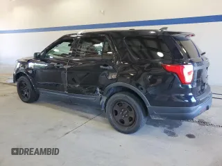 2019 Ford Police Interceptor Utility z VIN 1FM5K8AR9KGB23653, wystawiony jako Copart lot #58393095 z przebiegiem Nie podano mil oraz Tytuł czysty. Historia ofert i sprzedaży dostępna na DreamBid. Obrazek 2.