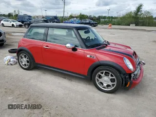 2005 MINI Hardtop S z VIN WMWRE33505TL15594, wystawiony jako Copart lot #55207915 z przebiegiem Nie podano mil oraz Szkoda całkowita • Salvage title. Historia ofert i sprzedaży dostępna na DreamBid. Obrazek 4.