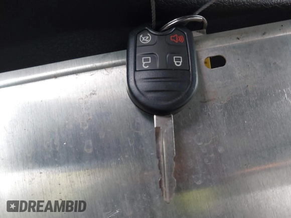 2014 Ford F-150 XL с VIN 1FTFW1CF8EKD30561, выставлен на аукционе IAAI как лот 41880934 с пробегом 180 301 миль миль и . История ставок и продаж доступна на DreamBid. Изображение 11.