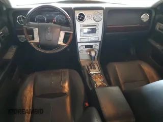 2008 Lincoln MKZ z VIN 3LNHM26TX8R646805, wystawiony jako Copart lot #57482325 z przebiegiem 124 200 mil mil oraz Szkoda całkowita • Salvage title. Historia ofert i sprzedaży dostępna na DreamBid. Obrazek 8.