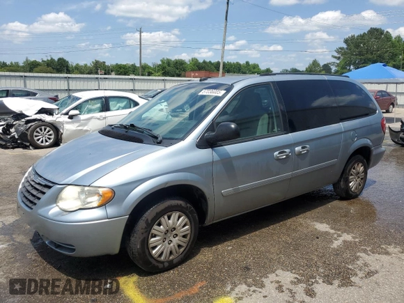 2005 Chrysler Town & Country LX z VIN 2C4GP44R95R519278, wystawiony jako Copart lot #57036085 z przebiegiem 202 229 mil mil oraz Szkoda całkowita • Salvage title. Historia ofert i sprzedaży dostępna na DreamBid. Obrazek 1.