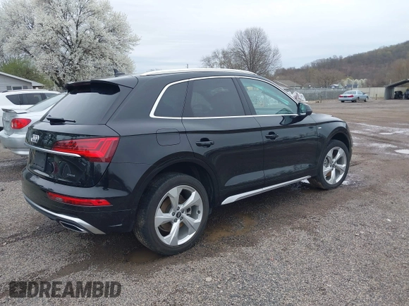 2022 Audi Q5 S line Premium Plus with VIN WA1EAAFY6N2034701, listed as a IAAI auction lot 41952830 with 26,077 mi miles and . Bid and sale history available at DreamBid. Image 4.