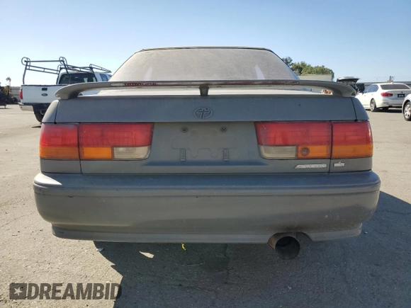 1992 Honda Accord z VIN 1HGCB7254NA015113, wystawiony jako Copart lot #77223284 z przebiegiem 219 007 mil mil oraz Szkoda całkowita • Salvage title. Historia ofert i sprzedaży dostępna na DreamBid. Obrazek 6.