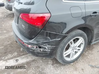 2014 Audi Q5 Premium Plus z VIN WA1DGAFPXEA091359, wystawiony jako IAAI lot #41435590 z przebiegiem 181 440 mil mil oraz . Historia ofert i sprzedaży dostępna na DreamBid. Obrazek 6.