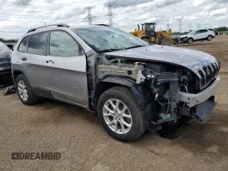2016 Jeep Cherokee Sport with VIN 1C4PJMAB4GW203807, listed as a Copart auction lot 61429655 with 96,128 mi miles and Salvage title. Bid and sale history available at DreamBid. Image 4.