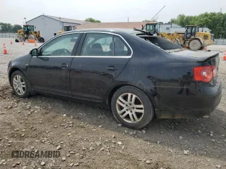 2007 Volkswagen Jetta Wolfsburg Edition z VIN 3VWEF71K77M087560, wystawiony jako Copart lot #60809985 z przebiegiem 151 561 mil mil oraz Szkoda całkowita • Salvage title. Historia ofert i sprzedaży dostępna na DreamBid. Obrazek 2.