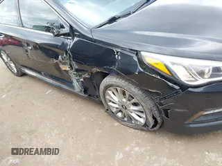 2015 Hyundai Sonata Limited with VIN 5NPE34AF0FH043630, listed as a IAAI auction lot 41825927 with 129,367 mi miles and . Bid and sale history available at carsss.com. Image 6.