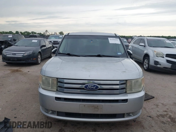 2011 Ford Flex SEL z VIN 2FMGK5CCXBBD24775, wystawiony jako IAAI lot #42184649 z przebiegiem 224 106 mil mil oraz . Historia ofert i sprzedaży dostępna na DreamBid. Obrazek 12.