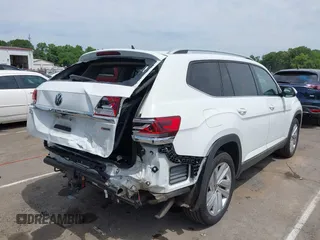 2021 Volkswagen Atlas SEL with VIN 1V2BR2CA4MC541523, listed as a IAAI auction lot 42326498 with 84,090 mi miles and . Bid and sale history available at DreamBid. Image 4.