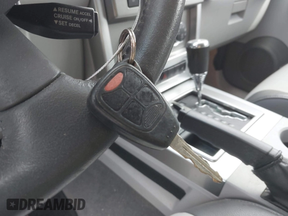 2008 Jeep Liberty Limited with VIN 1J8GN58K98W254634, listed as a IAAI auction lot 42777623 with 169,200 mi miles and . Bid and sale history available at DreamBid. Image 11.