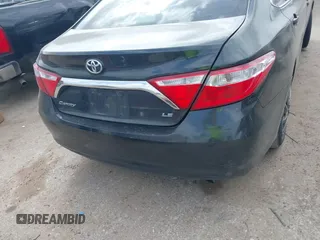 2017 Toyota Camry XLE z VIN 4T1BF1FK4HU441880, wystawiony jako IAAI lot #41747028 z przebiegiem 216 455 mil mil oraz . Historia ofert i sprzedaży dostępna na DreamBid. Obrazek 16.
