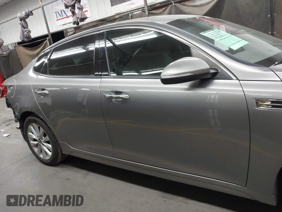2018 Kia Optima EX with VIN 5XXGU4L35JG193343, listed as a IAAI auction lot 42100264 with 87,364 mi miles and . Bid and sale history available at carsss.com. Image 14.