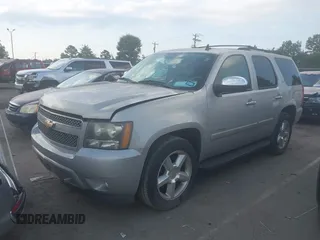 2008 Chevrolet Tahoe 3LT with VIN 1GNFC13088R271468, listed as a IAAI auction lot 42606559 with 233,659 mi miles and . Bid and sale history available at DreamBid. Image 2.