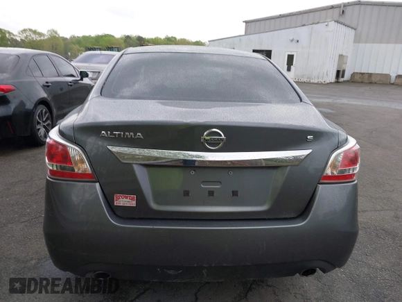 2015 Nissan Altima 2.5 S with VIN 1N4AL3AP3FN917170, listed as a IAAI auction lot 41967374 with 173,633 mi miles. Bid and sale history available at carsss.com. Image 16.
