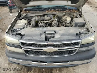 2007 Chevrolet Silverado 1500 Work Truck with VIN 1GCEC19X47Z195819, listed as a Copart auction lot 82771234 with 213,950 mi miles and Salvage Title. Bid and sale history available at carsss.com. Image 12.