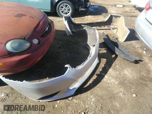 2017 Nissan Sentra S z VIN 3N1AB7AP6HY372790, wystawiony jako IAAI lot #41424894 z przebiegiem 107 539 mil mil oraz . Historia ofert i sprzedaży dostępna na DreamBid. Obrazek 12.