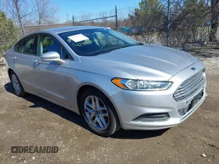 2015 Ford Fusion SE with VIN 1FA6P0H75F5123303, listed as a IAAI auction lot 41853439 with 152,825 mi miles. Bid and sale history available at carsss.com. Image 1.