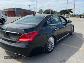 2016 Hyundai Equus Signature z VIN KMHGH4JHXGU101564, wystawiony jako Copart lot #71832393 z przebiegiem 102 830 mil mil oraz . Historia ofert i sprzedaży dostępna na DreamBid. Obrazek 4.