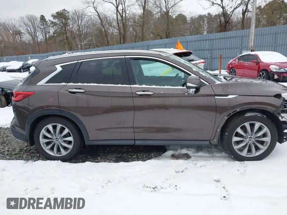 2019 Infiniti QX50 Luxe with VIN 3PCAJ5M30KF129797, listed as a IAAI auction lot 41479436 with 45,902 mi miles and . Bid and sale history available at DreamBid. Image 13.