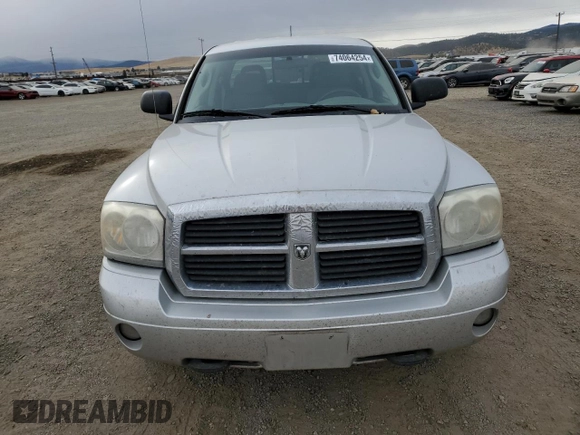 2007 Dodge Dakota SLT with VIN 1D7HW48K27S147617, listed as a Copart auction lot 74064254 with 150,069 mi miles and Clean Title. Bid and sale history available at carsss.com. Image 5.