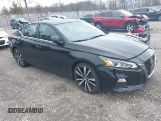 2020 Nissan Altima SR z VIN 1N4BL4CV1LC141554, wystawiony jako IAAI lot #41728563 z przebiegiem 71 800 mil mil oraz . Historia ofert i sprzedaży dostępna na DreamBid. Obrazek 1.