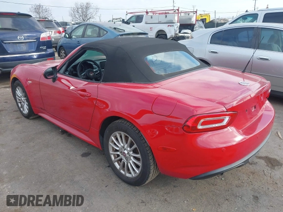 2017 FIAT 124 Spider Lusso z VIN JC1NFAEK6H0108832, wystawiony jako IAAI lot #41451223 z przebiegiem Nie podano mil oraz . Historia ofert i sprzedaży dostępna na DreamBid. Obrazek 3.
