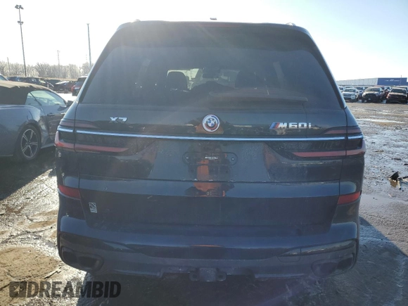 2023 BMW X7 M60i z VIN 5UX33EM09P9R19611, wystawiony jako Copart lot #44160715 z przebiegiem 16 971 mil mil oraz Szkoda całkowita • Salvage title. Historia ofert i sprzedaży dostępna na DreamBid. Obrazek 6.