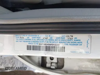 1998 Volkswagen Golf с VIN 3VWFB81H0WM245150, выставлен на аукционе IAAI как лот 42333395 с пробегом 184 410 миль миль и . История ставок и продаж доступна на DreamBid. Изображение 9.