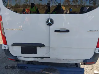 2021 Mercedes-Benz Sprinter Cargo with VIN W1Y4ECHYXMT078168, listed as a IAAI auction lot 41796015 with 14,472 mi miles and . Bid and sale history available at carsss.com. Image 6.
