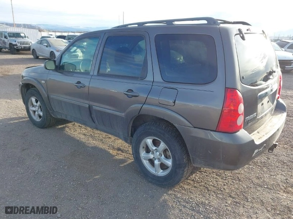 2006 Mazda Tribute s with VIN 4F2CZ94106KM00731, listed as a IAAI auction lot 41784139 with 268,463 mi miles. Bid and sale history available at carsss.com. Image 3.