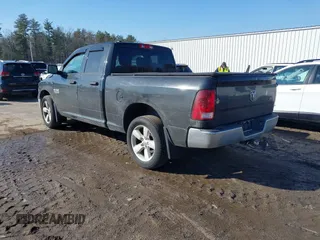 2015 Ram 1500 Express z VIN 1C6RR7FT4FS656410, wystawiony jako IAAI lot #41768601 z przebiegiem 190 044 mil mil oraz . Historia ofert i sprzedaży dostępna na DreamBid. Obrazek 3.