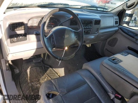 2001 Ford Super Duty F-250 XL with VIN 1FTNW21S91EA22597, listed as a Copart auction lot 77105584 with 176,073 mi miles and Clean Title. Bid and sale history available at carsss.com. Image 8.