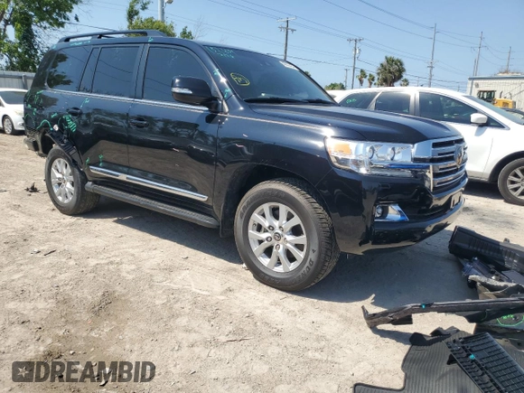 2021 Toyota Land Cruiser z VIN JTMCY7AJ9M4101638, wystawiony jako Copart lot #49609434 z przebiegiem 58 817 mil mil oraz Szkoda całkowita • Salvage title. Historia ofert i sprzedaży dostępna na DreamBid. Obrazek 4.