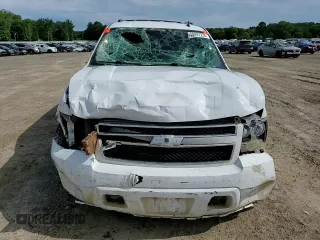 2011 Chevrolet Tahoe LS with VIN 1GNSCAE04BR120288, listed as a Copart auction lot 59897235 with 190,826 mi miles and Clean title. Bid and sale history available at DreamBid. Image 14.