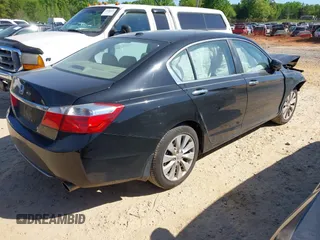 2013 Honda Accord Sdn EX-L with VIN 1HGCR2F89DA207063, listed as a IAAI auction lot 42021702 with 65,071 mi miles. Bid and sale history available at carsss.com. Image 4.