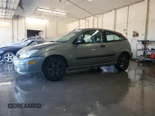 2004 Ford Focus ZX3 with VIN 3FAFP31364R124737, listed as a Copart auction lot 46147595 with 177,619 mi miles and Salvage Title. Bid and sale history available at carsss.com. Image 1.