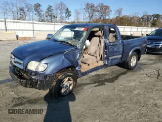 2004 Toyota Tundra SR5 with VIN 5TBRT34164S446779, listed as a Copart auction lot 82996024 with 0 mi miles and Salvage Title. Bid and sale history available at carsss.com. Image 1.