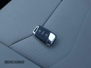 2022 Volkswagen Arteon SE R-Line с VIN WVWSR7ANXNE009669, выставлен на аукционе IAAI как лот 41689538 с пробегом 26 914 миль миль и . История ставок и продаж доступна на DreamBid. Изображение 11.