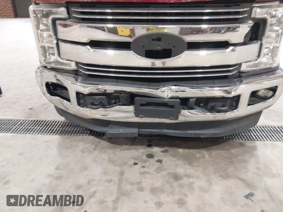 2019 Ford F-250 XL z VIN 1FT7W2BT4KEE02027, wystawiony jako IAAI lot #42189635 z przebiegiem 26 276 mil mil oraz . Historia ofert i sprzedaży dostępna na DreamBid. Obrazek 18.