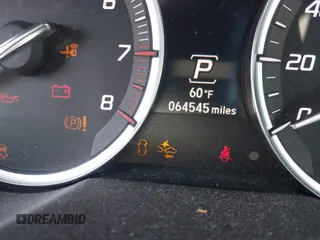 2017 Acura TLX Technology z VIN 19UUB1F59HA001336, wystawiony jako IAAI lot #42045146 z przebiegiem 64 545 mil mil oraz . Historia ofert i sprzedaży dostępna na DreamBid. Obrazek 16.