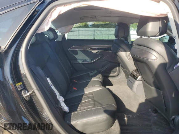 2021 Audi A8 z VIN WAU8DAF82MN007466, wystawiony jako Copart lot #52255715 z przebiegiem Nie podano mil oraz Szkoda całkowita • Salvage title. Historia ofert i sprzedaży dostępna na DreamBid. Obrazek 11.
