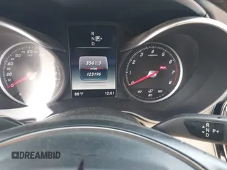 2015 Mercedes-Benz C-Class C 300 with VIN 55SWF4JB8FU062030, listed as a IAAI auction lot 41593649 with 123,196 mi miles. Bid and sale history available at carsss.com. Image 7.