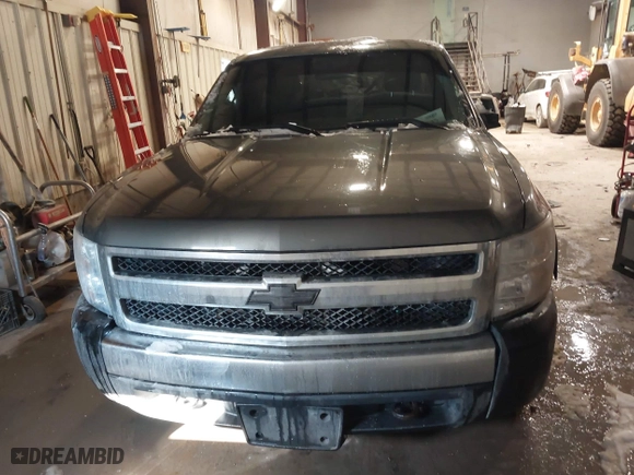 2011 Chevrolet Silverado 1500 Work Truck with VIN 1GCNKPEX7BZ346088, listed as a IAAI auction lot 41482727 with 110,475 mi miles. Bid and sale history available at carsss.com. Image 12.