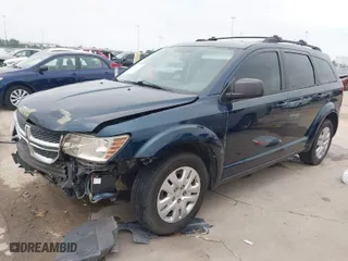 2014 Dodge Journey SE with VIN 3C4PDCAB8ET153272, listed as a IAAI auction lot 41930909 with 189,561 mi miles. Bid and sale history available at carsss.com. Image 2.