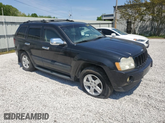 2005 Jeep Grand Cherokee Laredo with VIN 1J4HS48N85C570784, listed as a Copart auction lot 53668255 with 165,223 mi miles and Clean Title. Bid and sale history available at DreamBid. Image 4.