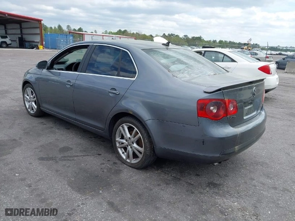 2006 Volkswagen Jetta Sedan 1.9L TDI with VIN 3VWST71K86M007919, listed as a IAAI auction lot 41846164 with 2,244,126 mi miles. Bid and sale history available at carsss.com. Image 3.