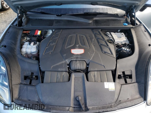 2021 Porsche Cayenne GTS with VIN WP1AG2AYXMDA35044, listed as a Copart auction lot 39751764 with 32,145 mi miles and Salvage title. Bid and sale history available at DreamBid. Image 12.